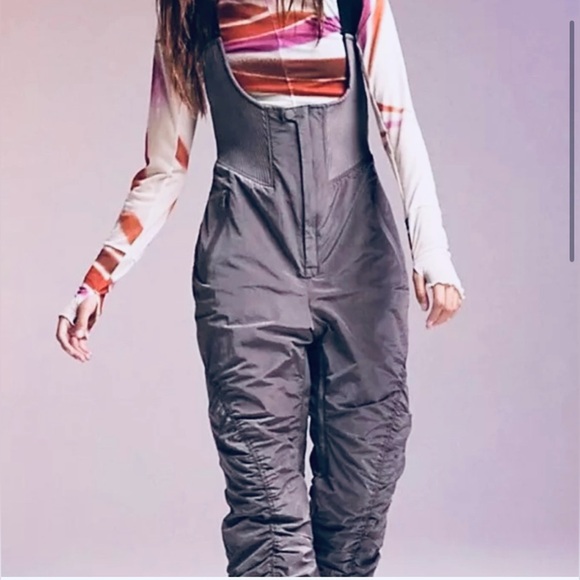LIFT LOVE SKI SUIT BY FREE PEOPLE - Picture 8 of 17